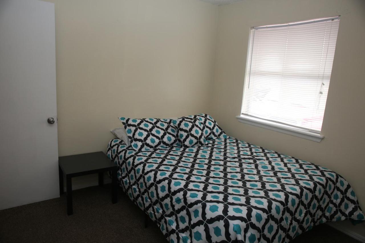 Apartmán 2 Bed/ 1 Bath Next To Ft. Sill Lawton Exteriér fotografie